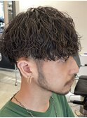 刈り上げマッシュ波巻きツイストスパイラルパーマメンズカット