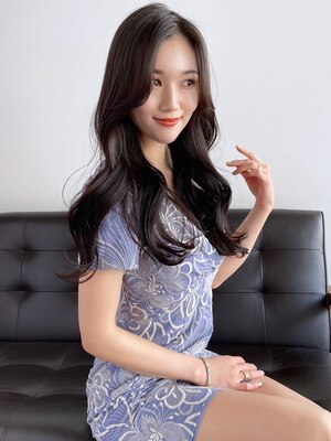 《韓国へア特化サロン☆》くびれがキレイな顔周りのカットはお任せ◎今流行の”ヨシンモリヘア”も―。