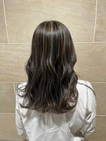 ブロッサム ひばりヶ丘(Blossom)&nbsp;20代30代40代ブリーチなしオリーブグレージュくびれミディ