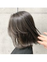 クールブ(Courbe)&nbsp;髪の赤みサヨナラ！一番人気のオリーブグレージュカラー