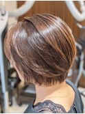 ショートボブ