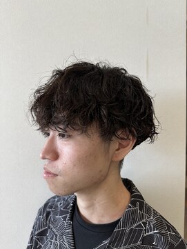 ウシワカマルエムティードット(USHIWAKAMARU MT.) 簡単スタイリングスパイラルパーマ