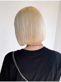 ショートミディアムボブ美髪ホワイトブロンド_ba537511