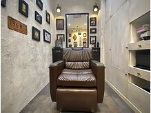 ヒロギンザ 大阪本店(HIRO GINZA)の雰囲気（個室でゆっくり。梅田で男を磨ける人気のバーバー[理容室/梅田]）