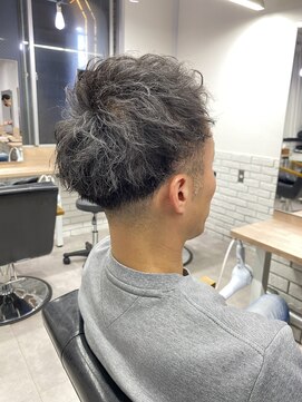 モク(mok) アップバング×ツイストスパイラル