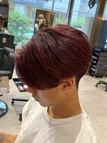 オスマン 御茶ノ水神保町店(Osmann)&nbsp;【センターパート×ワインレッド】色気漂うモードショート