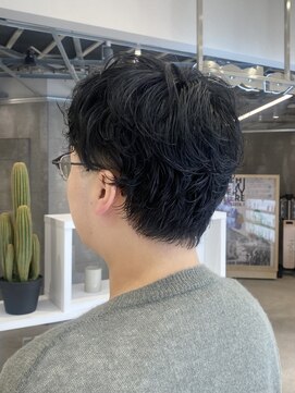 ピークアブー 原宿ハラカド(PEEK-A-BOO) メンズマッシュウルフカットショート刈り上げなしパーマ