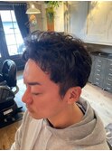 スパイキーショートパーマ