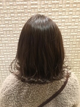 オリーブスバイネオリーブ(Olive's by neolive) 【新宿 Olive’s by neolive】外ハネ切りっぱスタイル