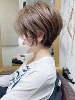 アヴァロン(AVALON)&nbsp;イルミナカラー・絶壁解消・ひし形・ショート・30代40代・猪狩