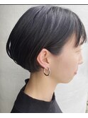 ▲シルエットがキレイに見えるショート▲