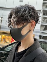 エリマ 調布(elima)&nbsp;ツイストスパイラルパーマ/かき上げヘア/メンズセンターパート