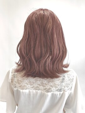 ヨンセンチメートル 金沢駅西店(4cm) ピンクベージュ外ハネボブ