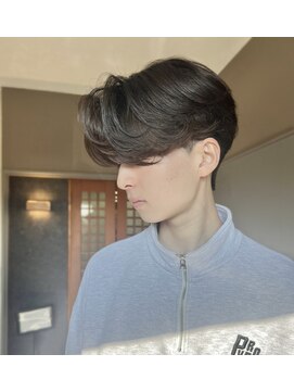 ミリヘアー(mili hair) 毛流れパーマ