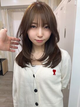 ナンバー アンフィール 渋谷(N° anfeel) 丸型卵形四角逆三角切りっぱなしボブエアリーロング美髪ブラウン