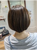 ボブへ