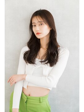 トッカ ヘアアンドトリートメント 難波店 シースルーバング×ふんわりヘア