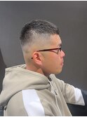 ビジネスベリーショート クロップスキンフェード くせ毛カット
