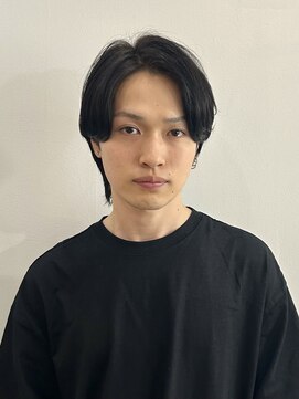 クロト(Clotho) センターパート/波巻きツイストスパイラルメンズカットパーマ