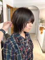 ミーナ バイ アーバン(Meena by urban.)&nbsp;【Meenaハザマ】働く２０代に人気お洒落ショートウルフ