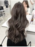 透明感溢れる艶ハイライトカラー☆