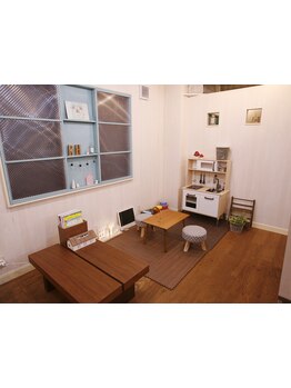 【HOT PEPPER Beauty AWARD2021-2022 2年連続サロン部門 注目サロン選出】2席の少人数プライベートサロン♪