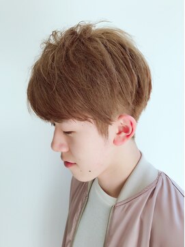 ビグディーサロン(BIGOUDI salon koshien) 【ISAACBLANCO】メンズツーブロック☆刈り上げ ミルクティー