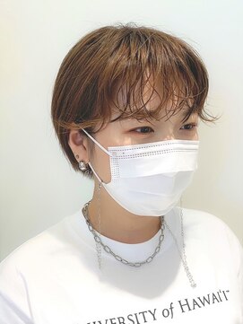 ビーハイブ 一番町店 アヴェダ(BEHIVE) 丸みショートボブ×前髪パーマ