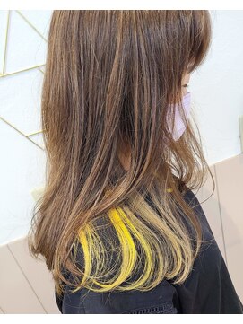 スティラサポ 平井駅南口(Stilla sapo) インナーカラー×イエロー、クリームベージュ