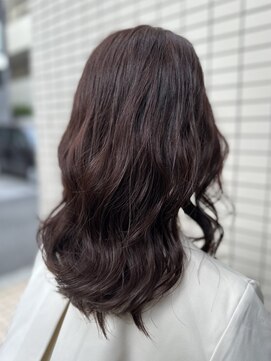 ラウレア(LAULEA) コテ巻き風パーマ/ミディアムパーマ/パーマ/艶パーマ/前髪パーマ