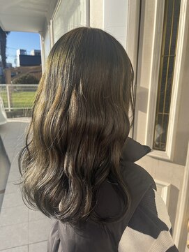 ヘアーアンドリラックス アミエ(hair&relax amie) オリーブ