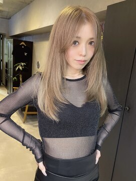 サニー 渋谷(SUNNY) ハイトーン、ワンホンレイヤーカット、バレイヤージュハイライト