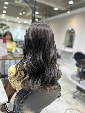 サンクチュアリー 千里山(Sanctuary) 透明感カラー