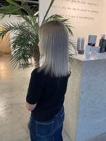 キング(K!ng)&nbsp;縮毛矯正髪質改善ハイライトレイヤーカット枚方美容室エクステ