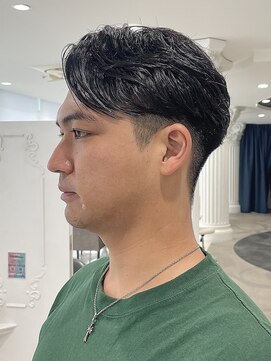 エアー 青山(AIR) メンズビジネス刈り上げセンターパート黒髪