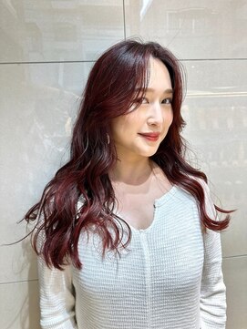 ピークアブー ワン(PEEK-A-BOO ONE) 赤髪カラー#赤髪ロング#レイヤーカット