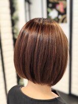 ヘアースタジオ ジェイワン(hair studio J ONE)&nbsp;30代40代50代60代白髪ぼかし　サラサラ前下がりボブ脱白髪染め2