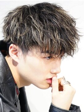 ゴールド 京都 三条(GOALD) Vマッシュツイストスパイラル