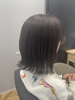 エン(en)&nbsp;切りっぱなしボブ×ピンクベージュ