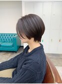 センターパートショート・オリーブグレーカラー