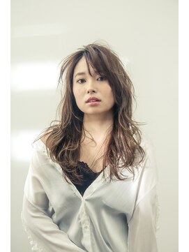 ノア(NOA by KENJE) レイヤーカット×ラフカール【星野弘樹】