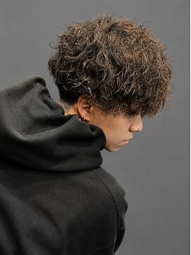 ドアーズ 西金沢(DOORS) ツイストスパイラルパーマ