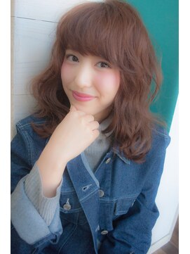 クラン(clan) 外国人風似合わせカット厚めバング