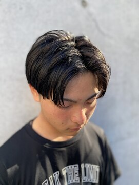 ヘアーメイク ヴァンセット HAIR & MAKE VINGT-SEPT センターパート