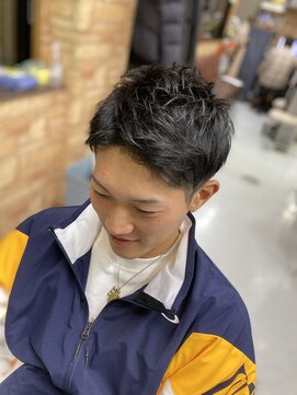 カットハウス パセリ アップバンクツーブロック