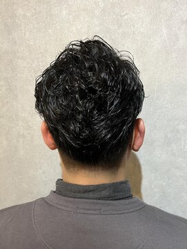 ウィスプ 赤羽店(wisp) 刈り上げパーマスタイル