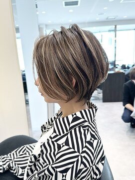 バンプ ギンザ(BUMP GINZA) 《30代40代50代》絶壁解消・色気ショートボブ【イケダ】