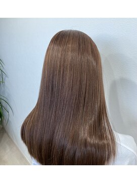 ココヘアールーム(COCO hair room) 艶髪目指し中