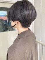 ロカ(roka)&nbsp;マッシュショート　ハンサムショート　アッシュグレー