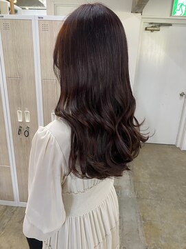 フリーラ 京都河原町三条店(freera) ピンクレッド